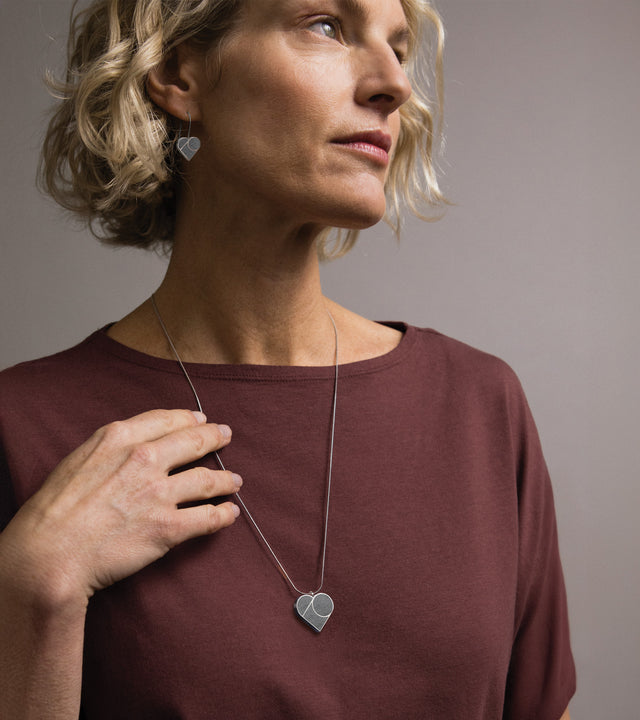 Luv Steel Linear Necklace - L