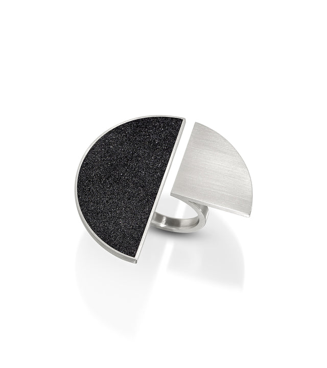 Nagy Ring
