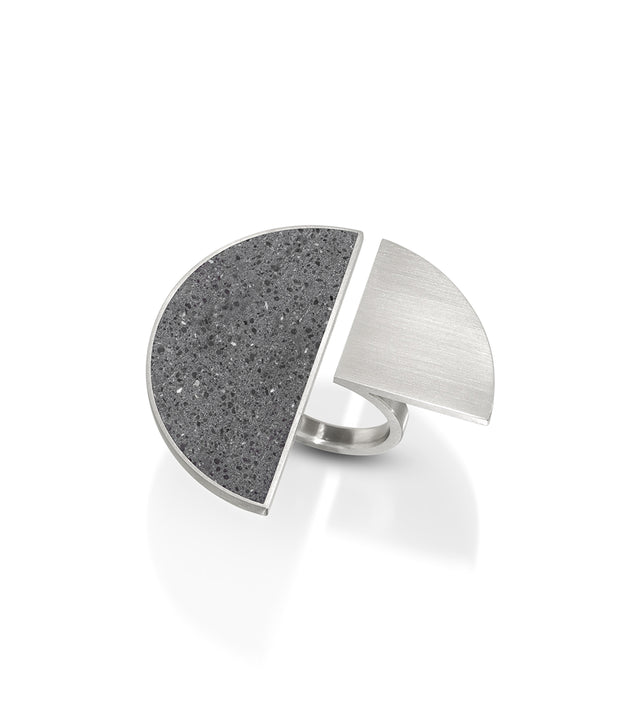 Nagy Ring