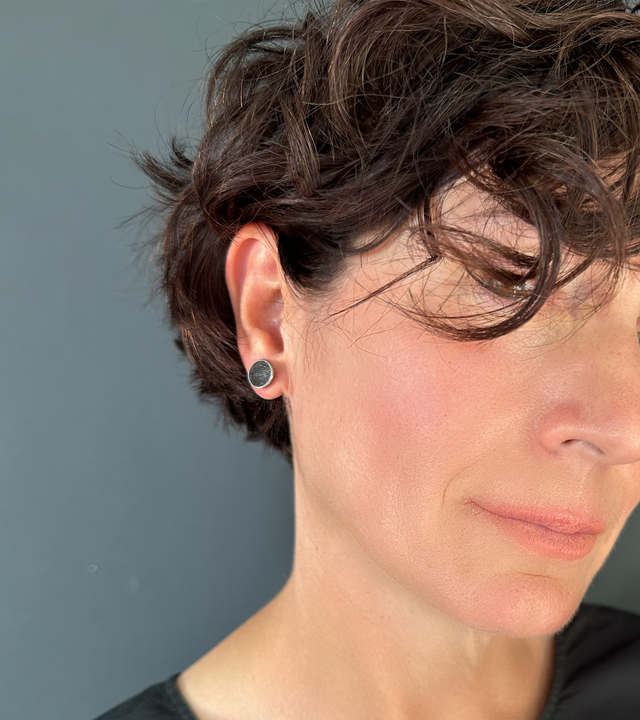 Oskar Concrete Studs