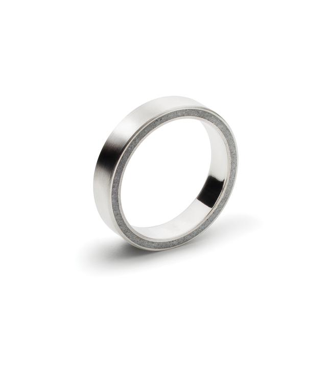 KMr157 Concrete Ring