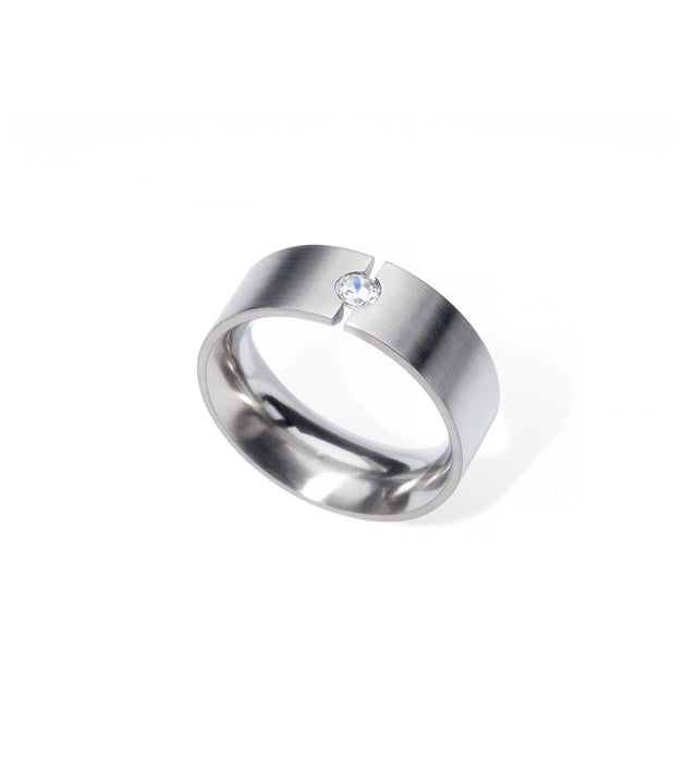 KMr128d Facet Engagement Ring