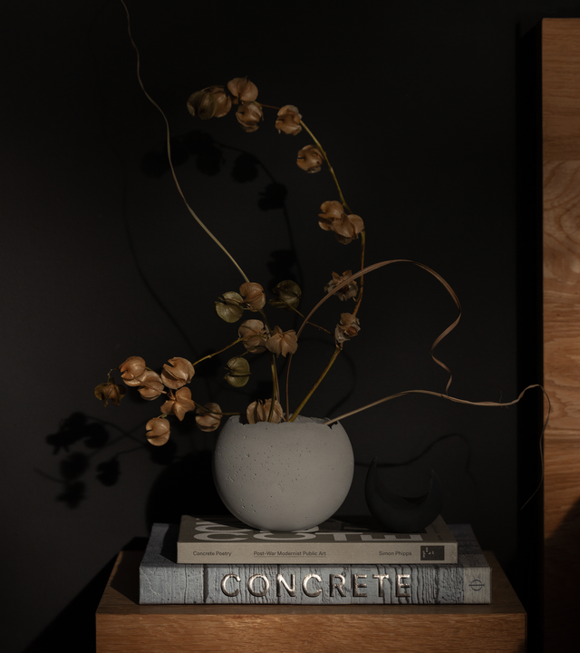 L Orbis Concrete Vessel - Natural