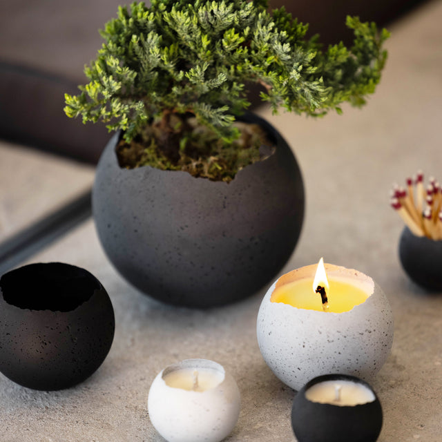 M - Orbis Concrete Candle - White