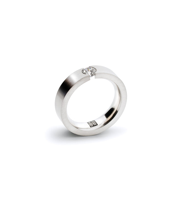 KMr188d Facet Engagement Ring