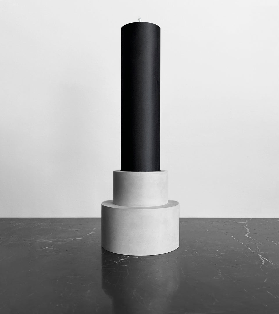 Monument | Fountain Candle - Natural / Black