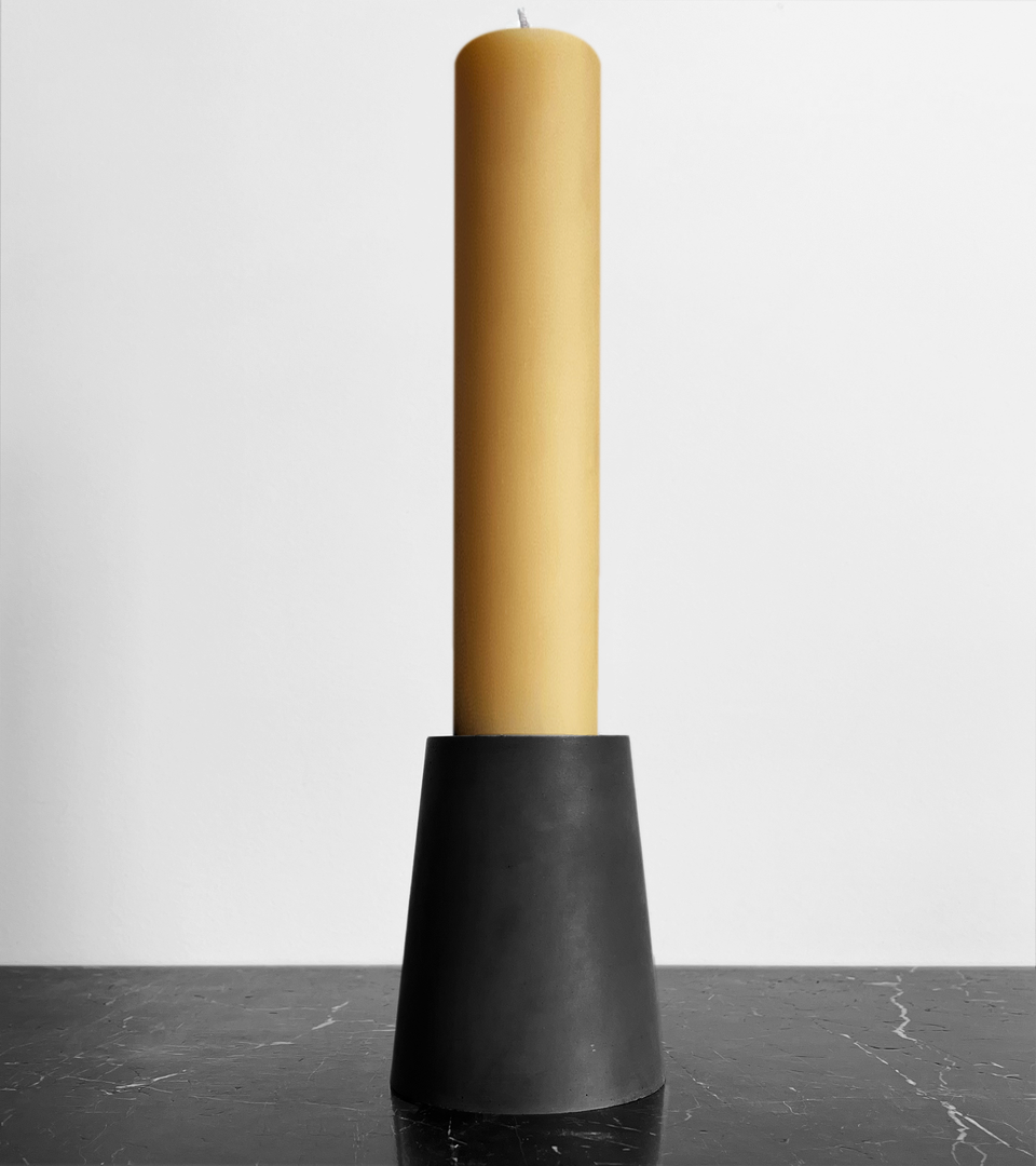 Monument | Spire Candle - Black / Gold